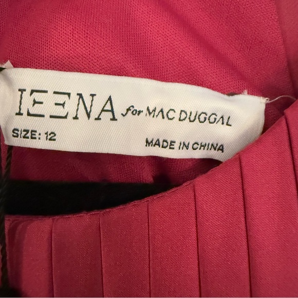 IEENA FOR MAC DUGGAL Red Long Sleeve Gown Size 12 NWT - Picture 13 of 13